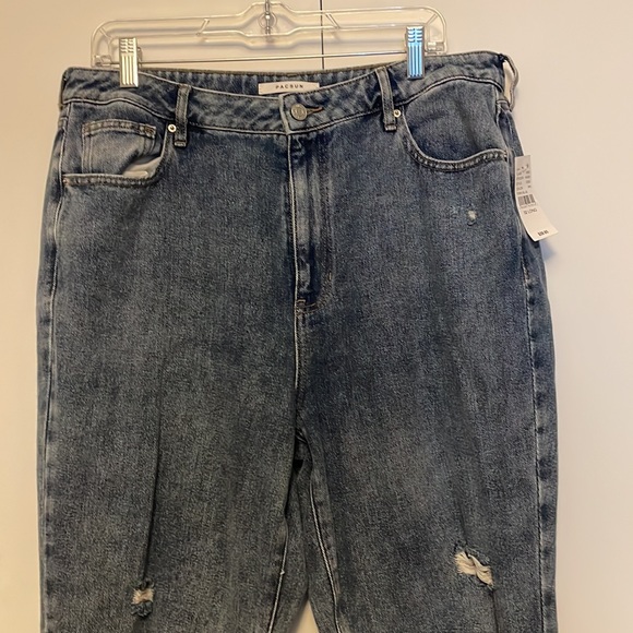 Pacsun mom jeans - Picture 3 of 5